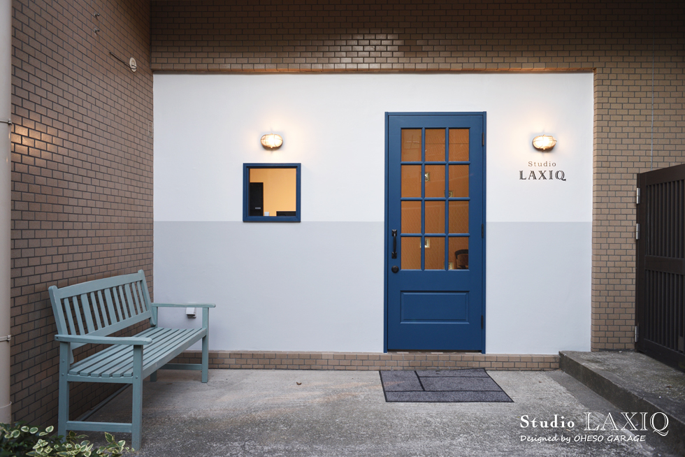 Studio LAXIQ 新横浜 / 店舗デザイン by OHESOGAREGE